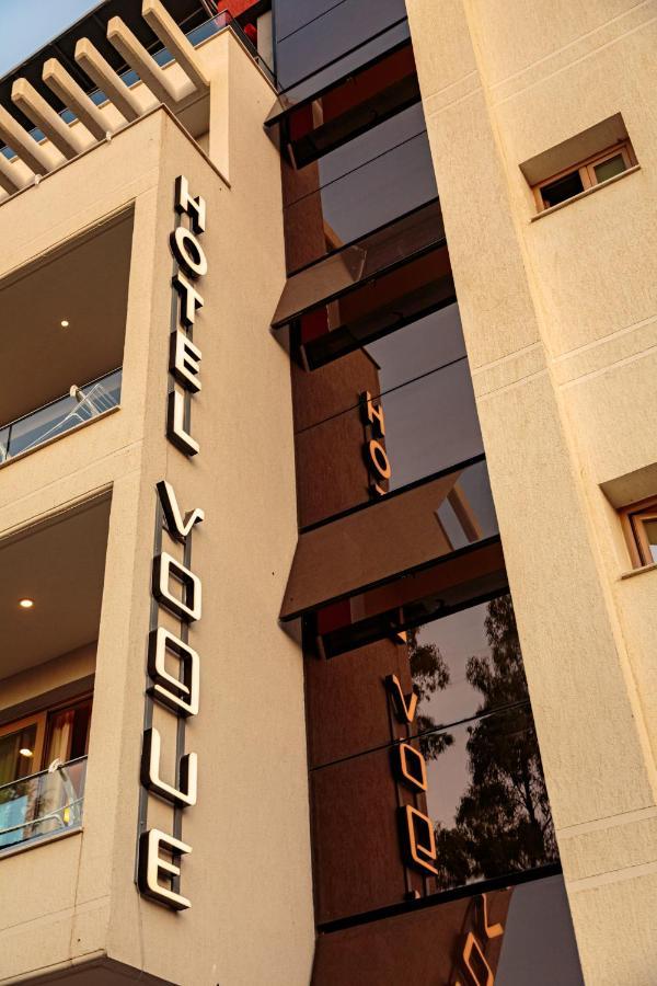 Vlorë Vogue Boutique Hotel מראה חיצוני תמונה